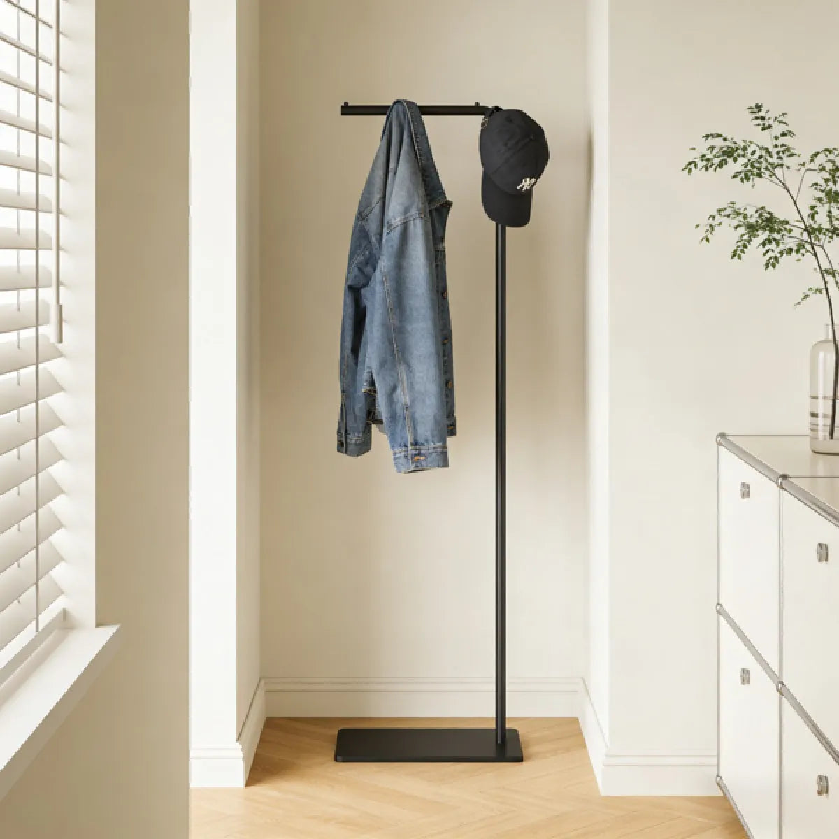 Freestanding Clothing Rack with Marble Base, Gold Metal