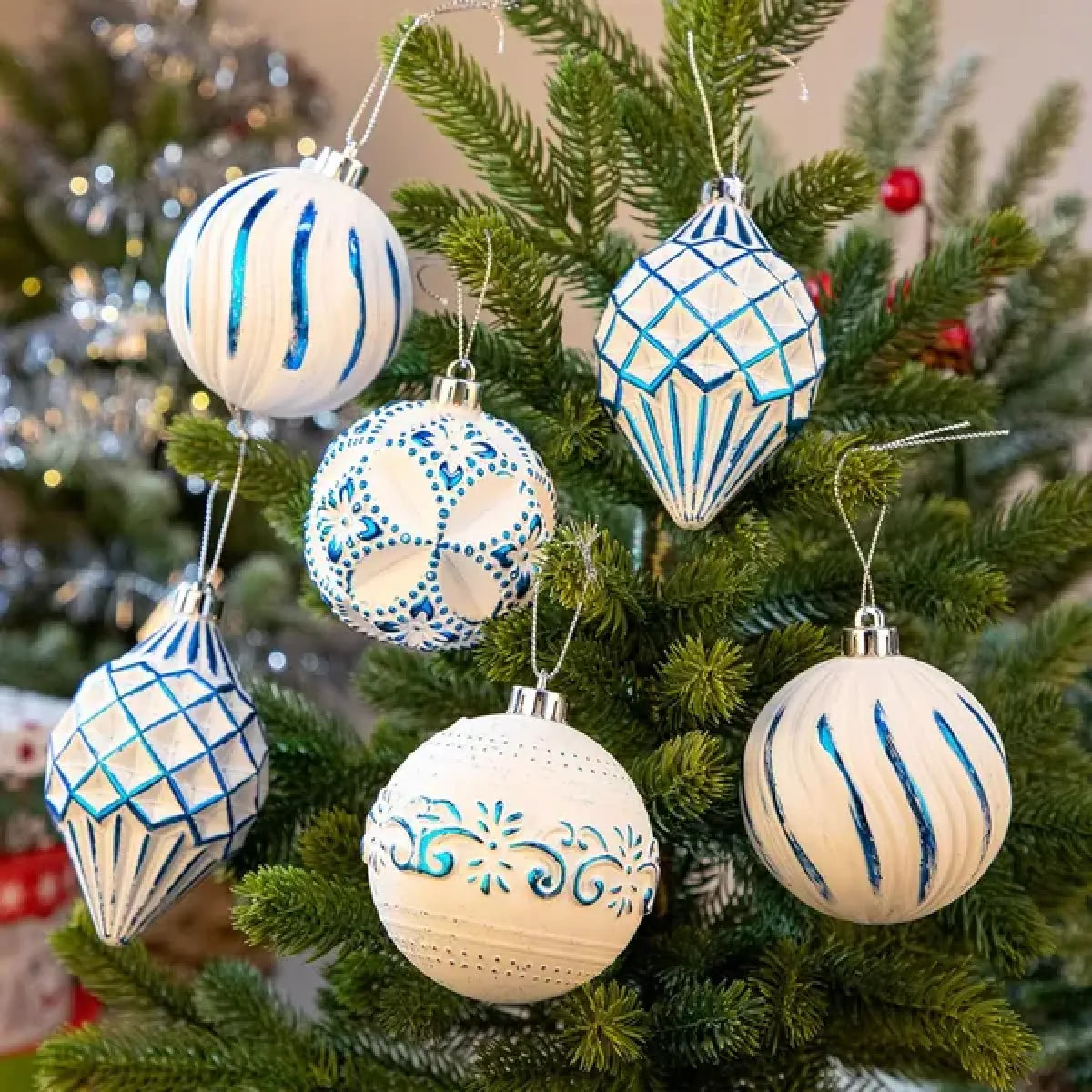 16-Piece Hand-Painted Shatterproof Christmas Ball Ornaments Set