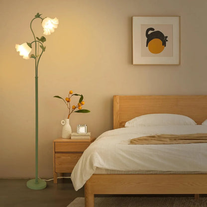 Floral Floor Lamp foot switch detail