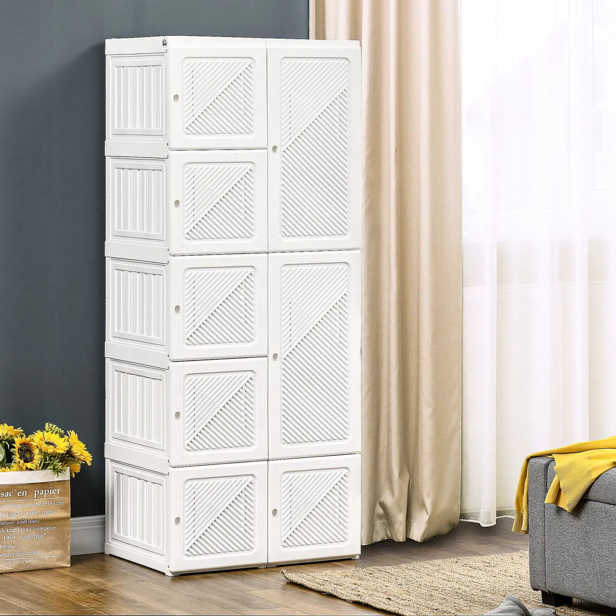 Portable Wardrobe Closet with Hanging Rod